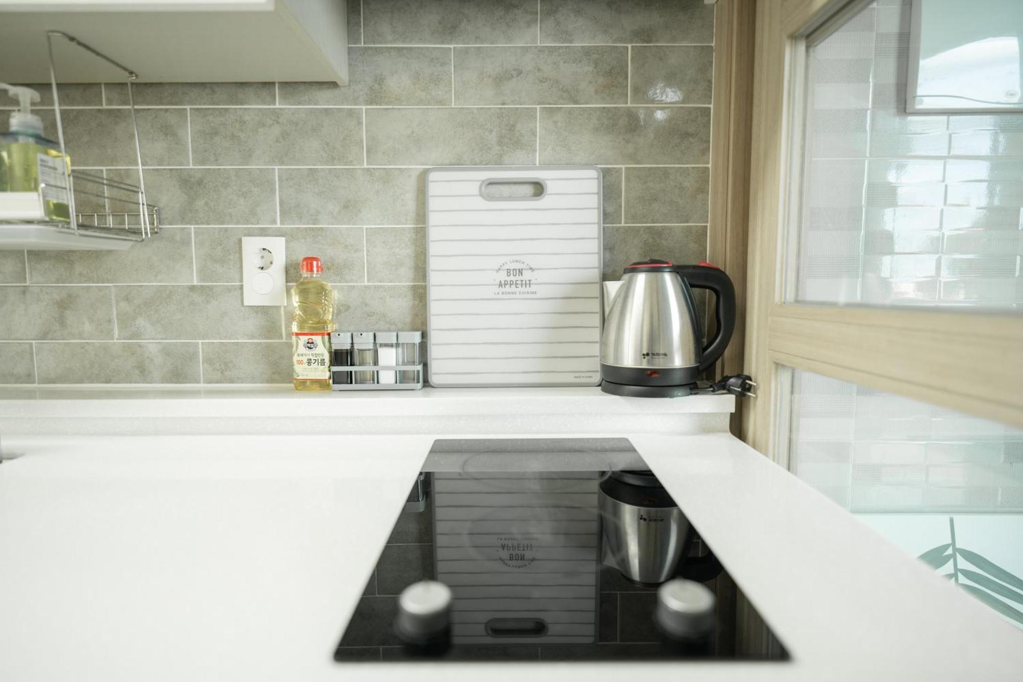 Living In Jeju Island Apartment Exterior foto