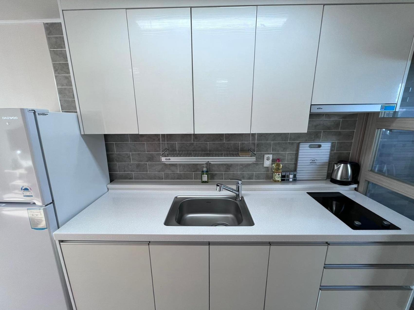 Living In Jeju Island Apartment Exterior foto